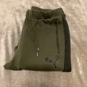 MENS “PUMA” JOGGERS